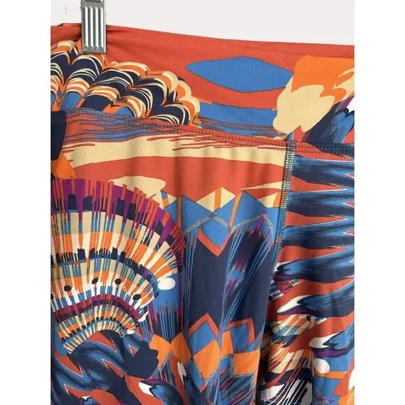 Donajo Geometric Print Cropped Yoga Pants Leggings 2 bp - Picture 2 of 4